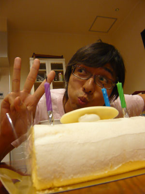 はい、ぶりっこ♪